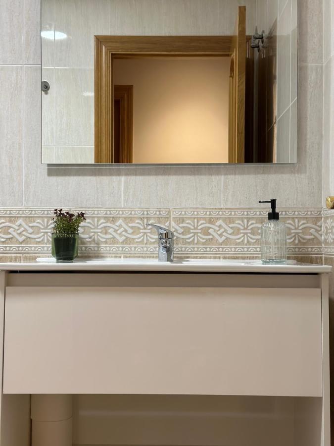 Apartamento Carlos III Ribadeo Luaran gambar