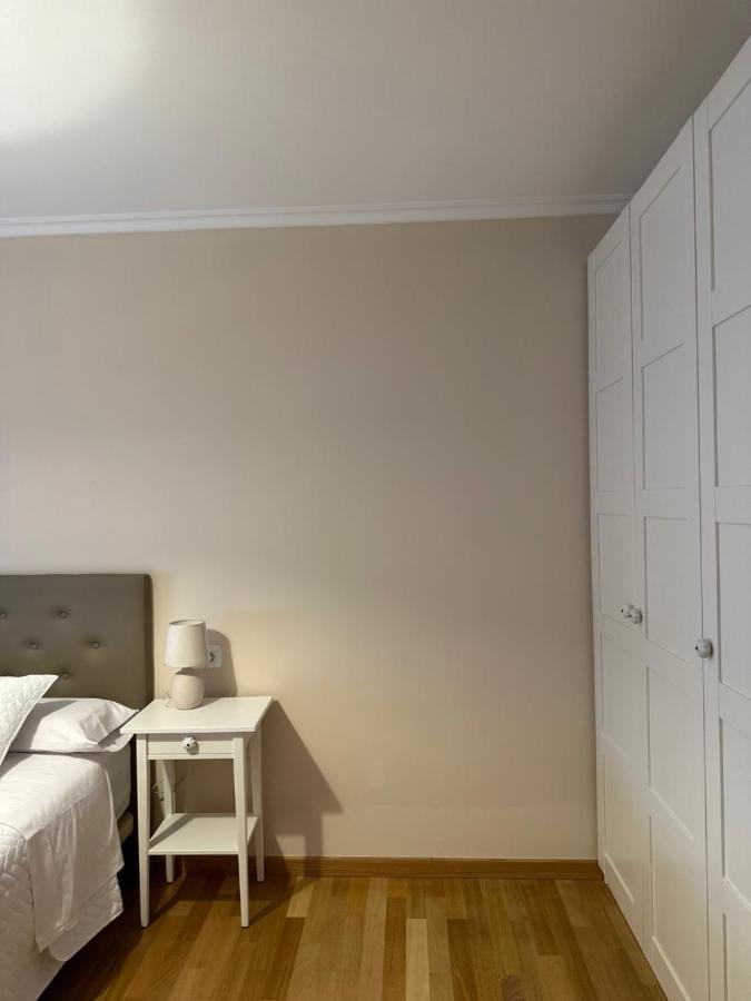 Apartamento Carlos III Ribadeo Luaran gambar